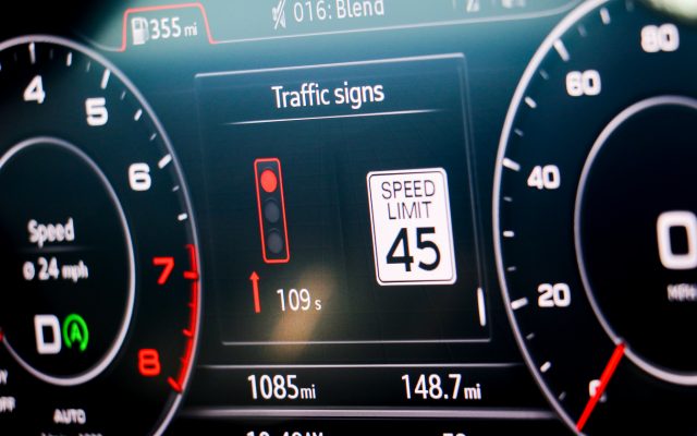 Audi Traffic Light Info Helps You Catch Multiple Green Lights